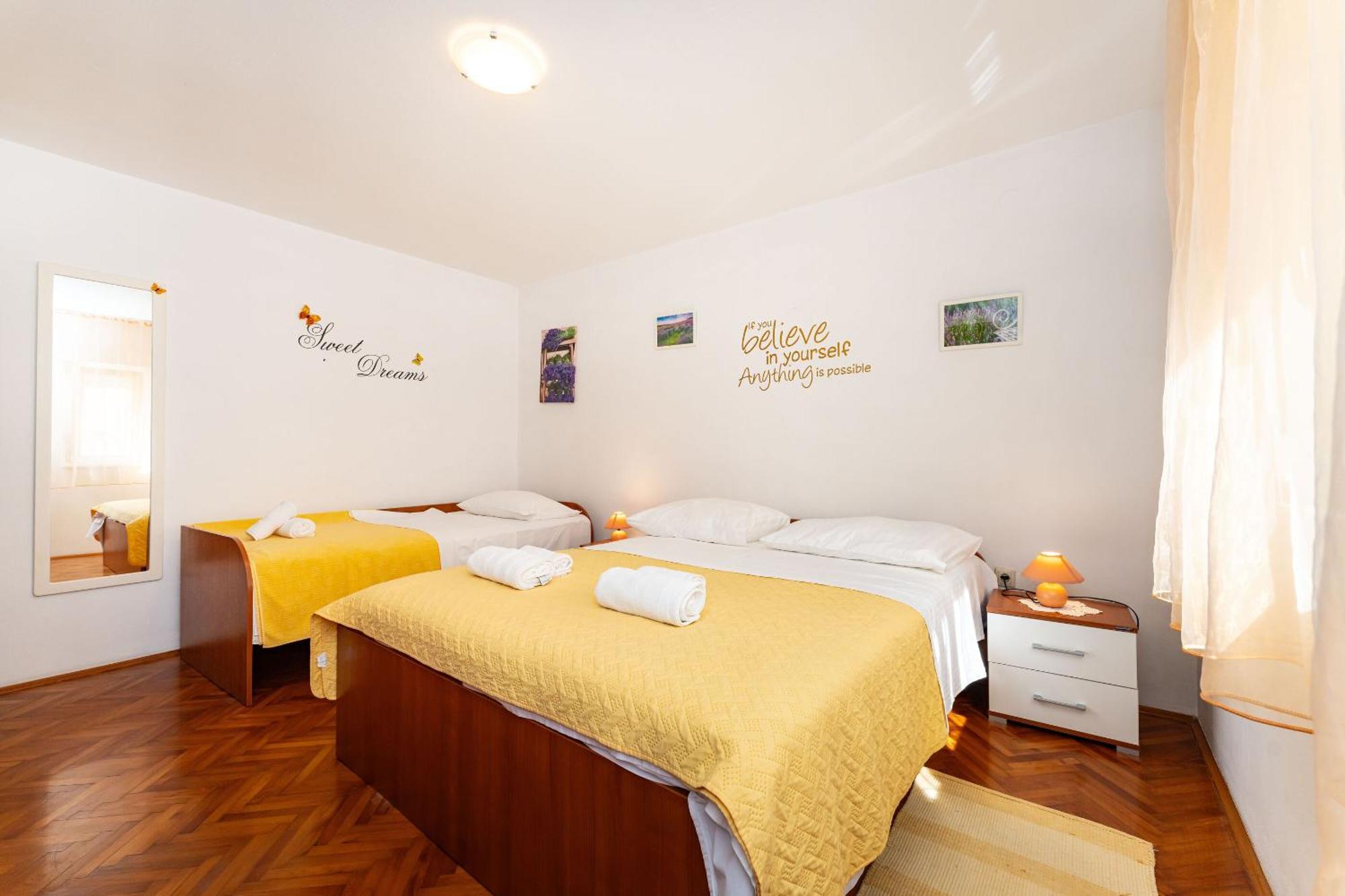 Apartments Nadica - Free Parking Nin Extérieur photo
